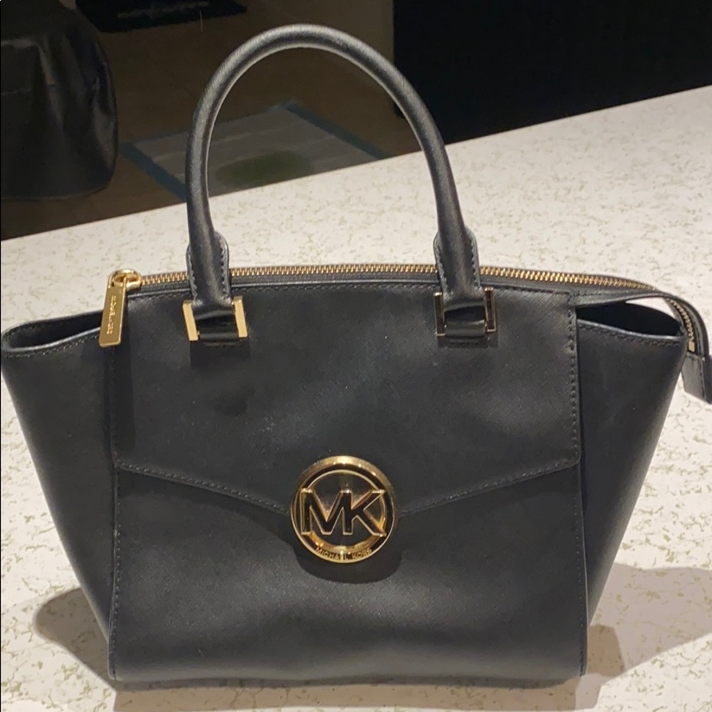 Michael Kors Purse (real)